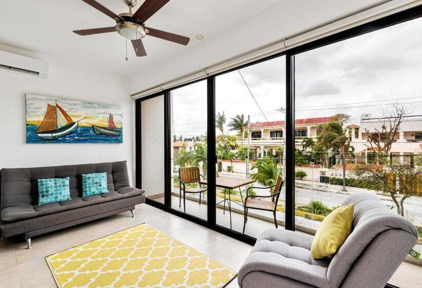 Апартаменты 1 Спальня Вид на Бассейн, Vela S Condos Ocean Front