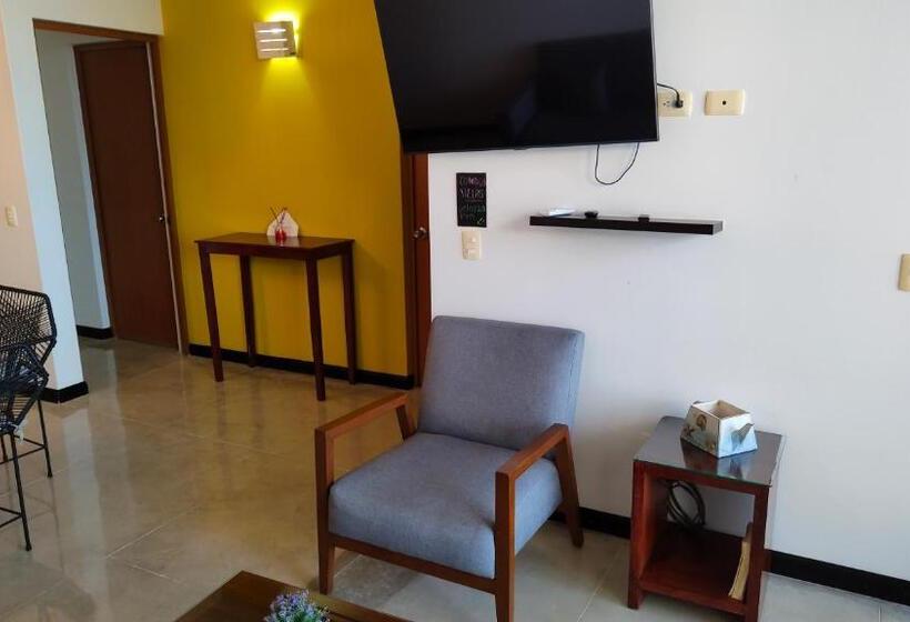 Apartament 2 Sypialnie Widok Morze, Vela S Condos Ocean Front