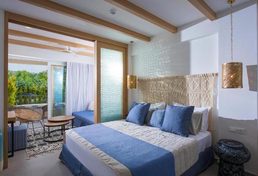 Люкс Кровать Кинг, Omiros Boutique Hotel   Adults Only