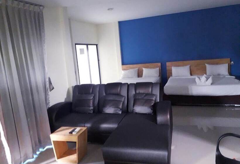 패밀리 룸, Rimnatee Resort Trang
