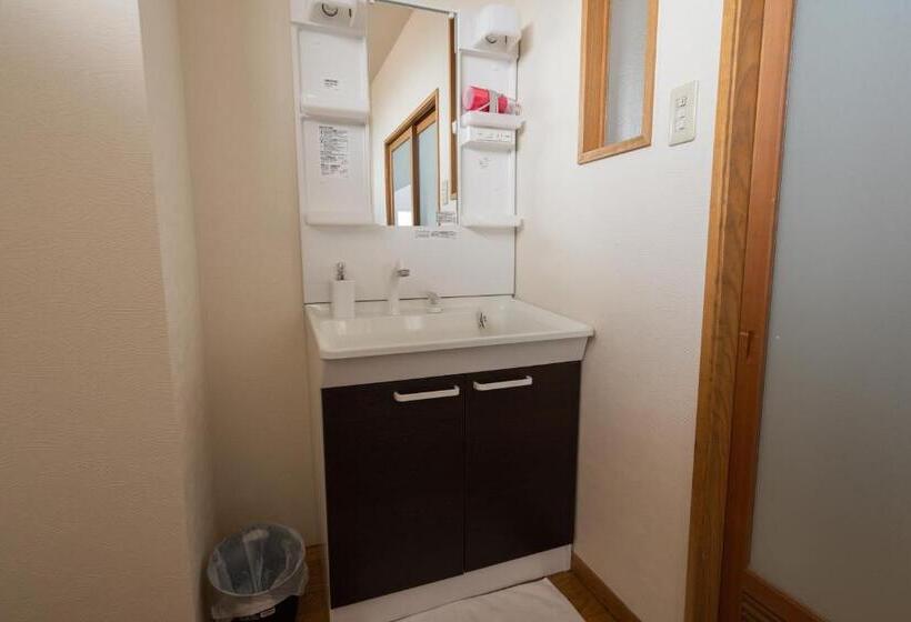 Номер Стандарт Совместная Ванная, Guest House Ouka