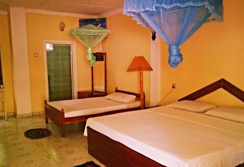 اتاق استاندارد سه نفره, Sigiri Holiday Inn