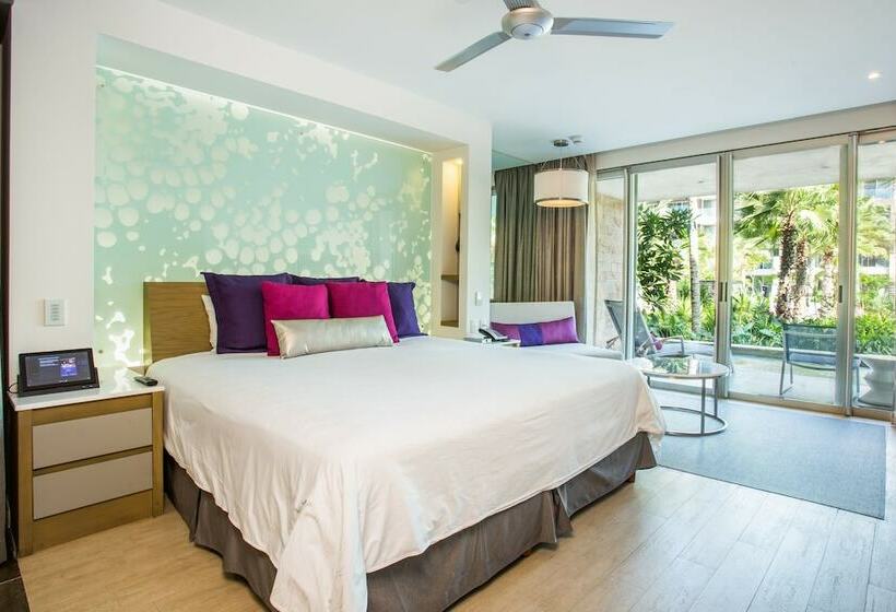 Junior Suite Lit King Size, Breathless Riviera Cancun Resort & Spa   Adults Only   All Inclusive