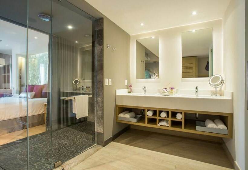 Junior Suite Vue Mer, Breathless Riviera Cancun Resort & Spa   Adults Only   All Inclusive