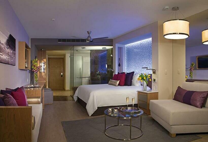 Junior Suite Club, Breathless Riviera Cancun Resort & Spa   Adults Only   All Inclusive