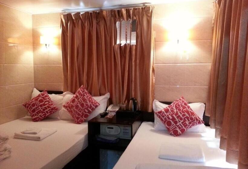 اتاق خانوادگی, Joyous Guest House