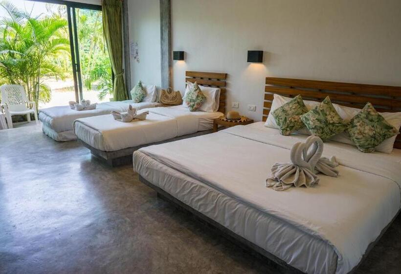 디럭스 4인 룸, Koh Tao Heritage