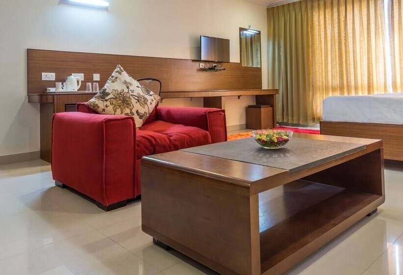Номер Deluxe, Saptagiri