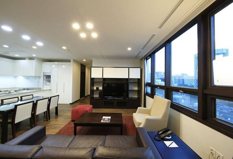 침실 4개 아파트, Orakai Insadong Suites