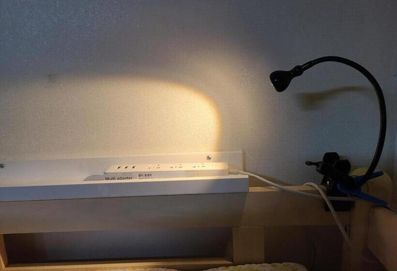 带共用浴室的标准房间, Apple Tree Guesthouse