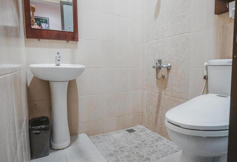 Номер Стандарт, Reddoorz Near Galeria Mall 2