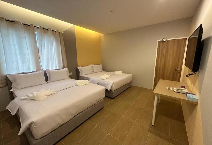 スタンダードスタジオ, T+ Hotel Sungai Petani