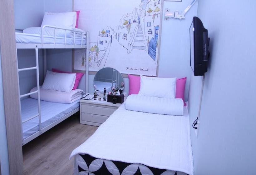 Номер Стандарт Трехместный, Hostel Dahyun