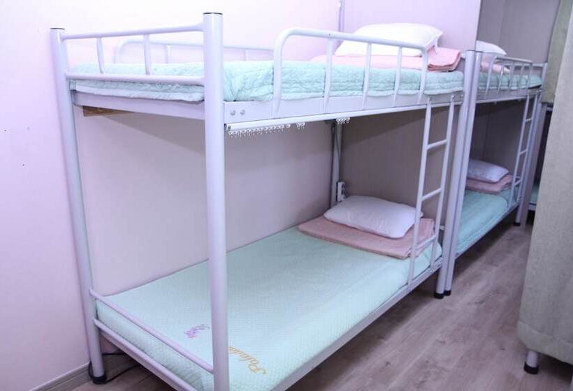 Семейный Номер, Hostel Dahyun