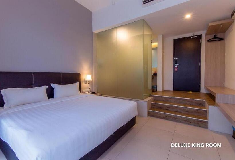 اتاق لوکس با تخت بزرگ, De Elements Business Hotel Kuala Lumpur