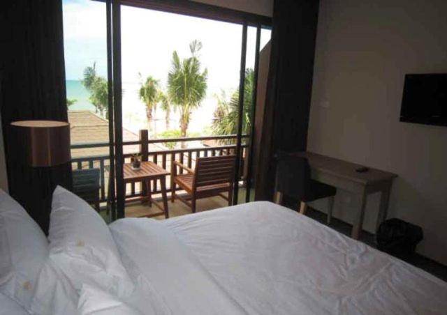 高级海景房, Chidlom Resort