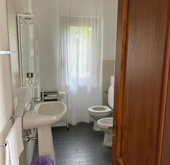 Апартаменты 2 Спальни, B&b La Loccaia