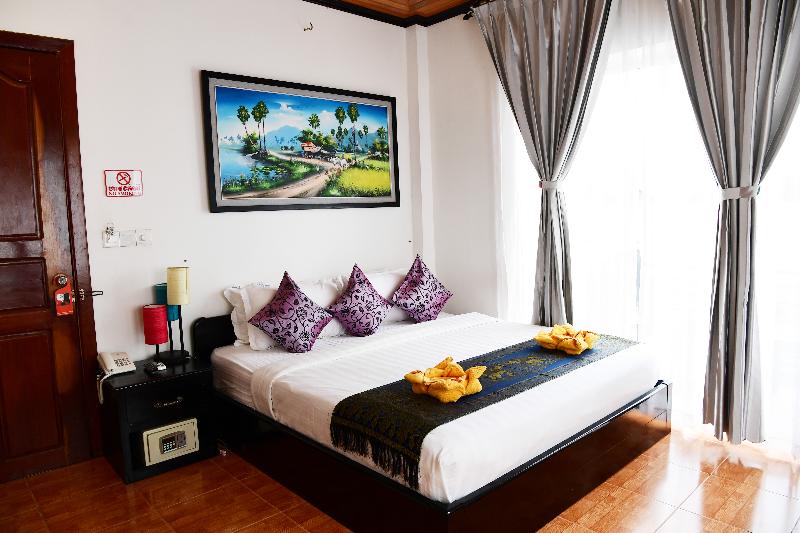 デラックスルーム, Golden Orchid Angkor