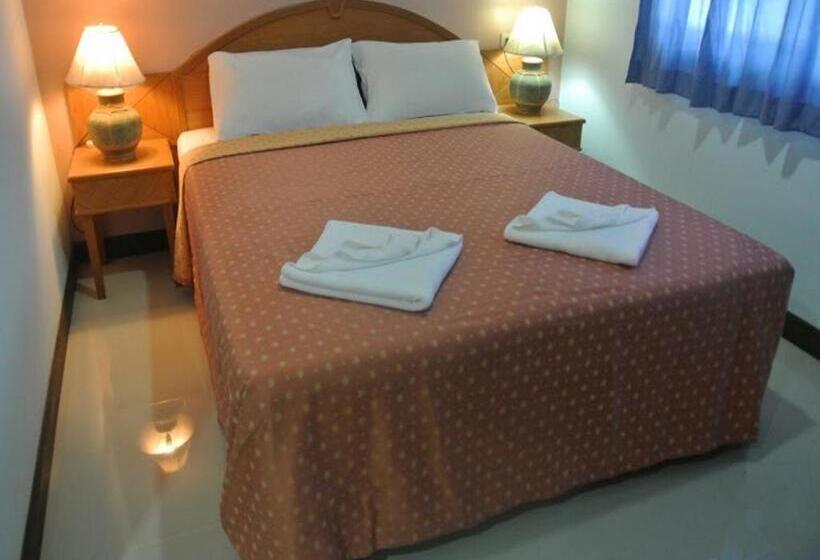 Номер Superior, Silla Patong Hostel