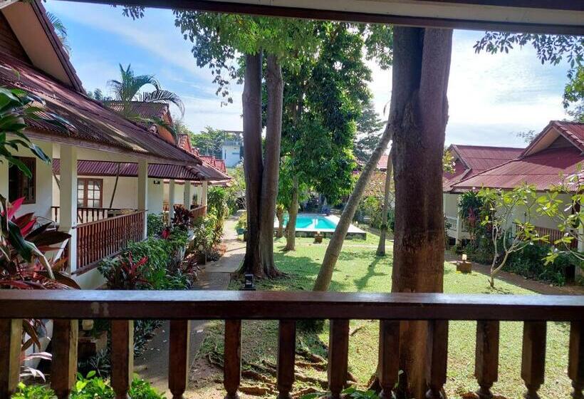 غرفة إقتصادية, Fullmoon House Samui