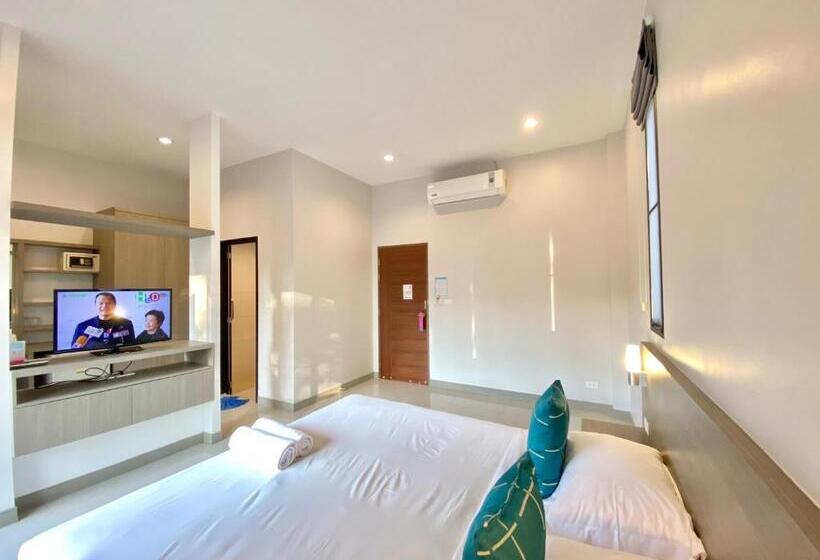 استودیوی سوپریور, Pensiri House   Sha Extra Plus