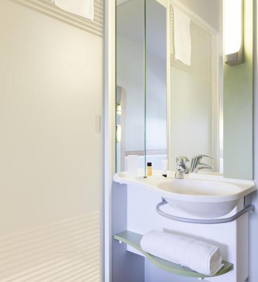 Номер Стандарт Трехместный, Ibis Budget Hotel Edinburgh Park