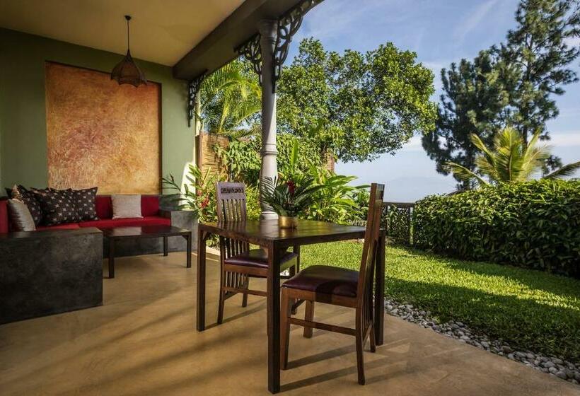 带山景的高级间, Yasmin Hill Longevity Resort   Former Galavilla Boutique Hotel & Spa