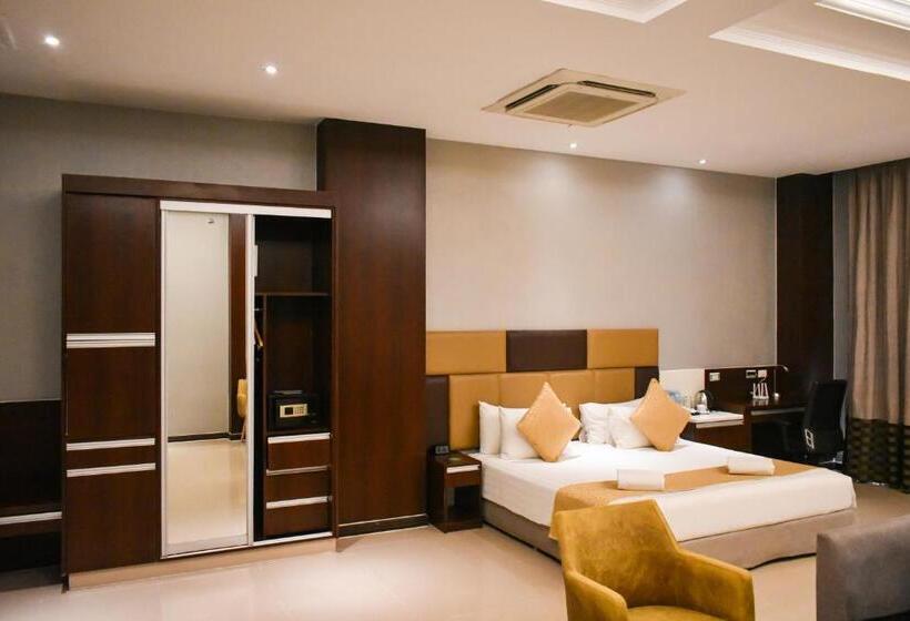 패밀리 스위트, Best Western Plus  Subic