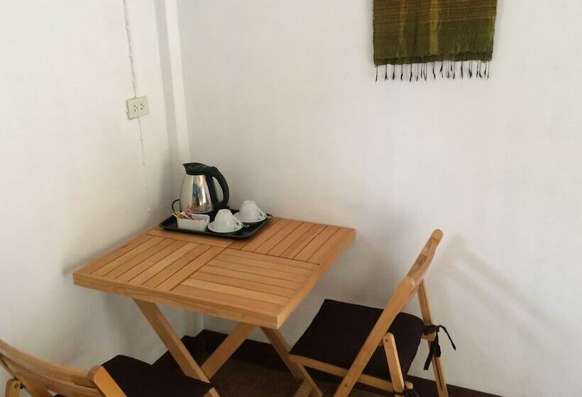 Бунгало Deluxe, Loma Resort