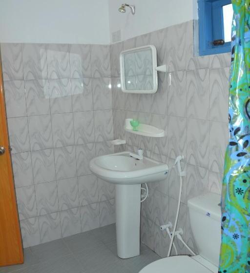 Номер Superior, Serenity Lake Resort Yala