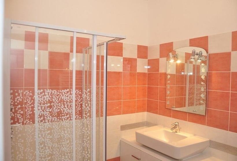 Вилла 4 Спальни, Résidence Maora Village