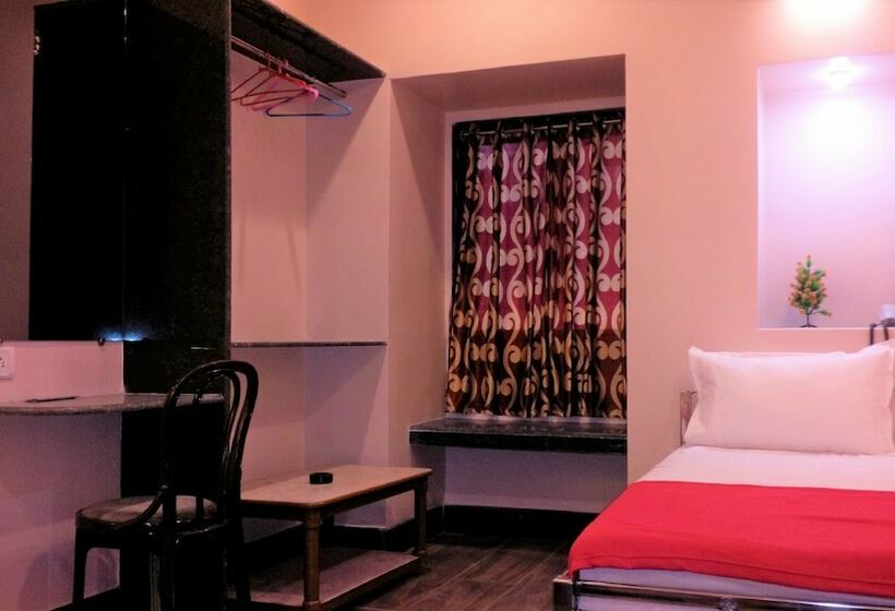 豪华房间, Blue Bird Colaba