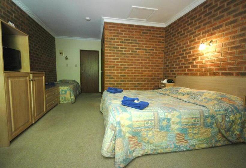 Семейный Номер Базовый, Burra Motor Inn