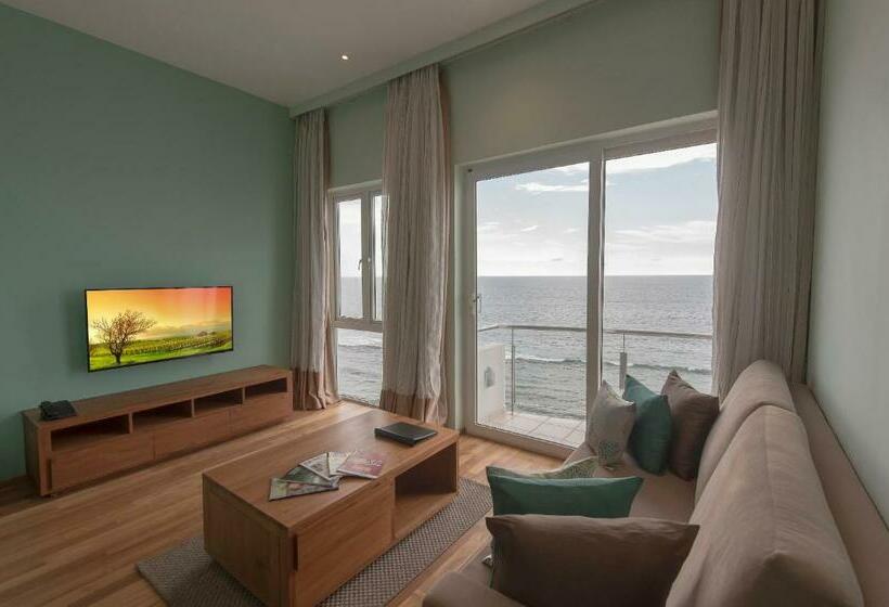 Люкс Вид на Море, Ocean Edge Suites & Hotel Colombo