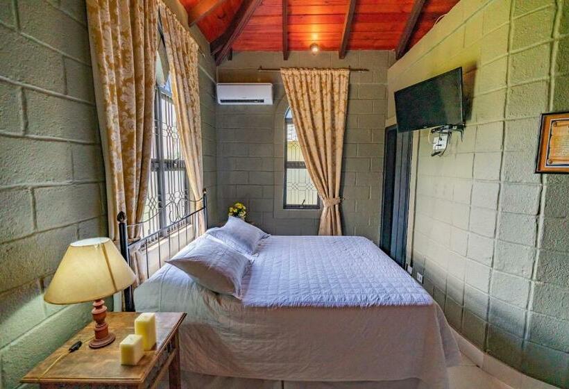 Номер Deluxe, Pousada Camelot Inn