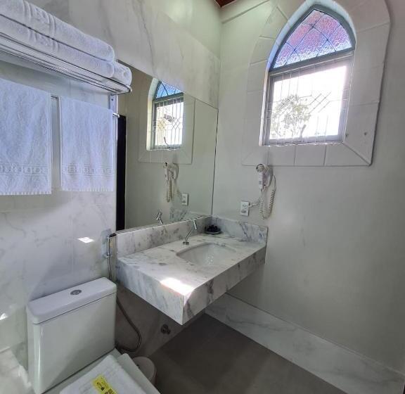 Номер Deluxe, Pousada Camelot Inn