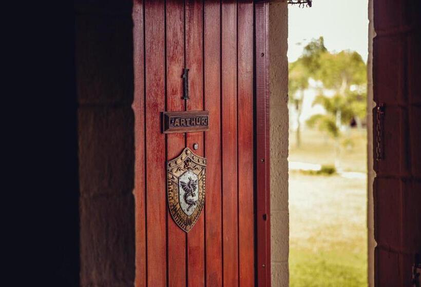 اتاق استاندارد, Pousada Camelot Inn