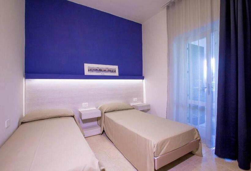 Suite with Terrace, Gattarella Family Resort   Standard Half Board à Buffet
