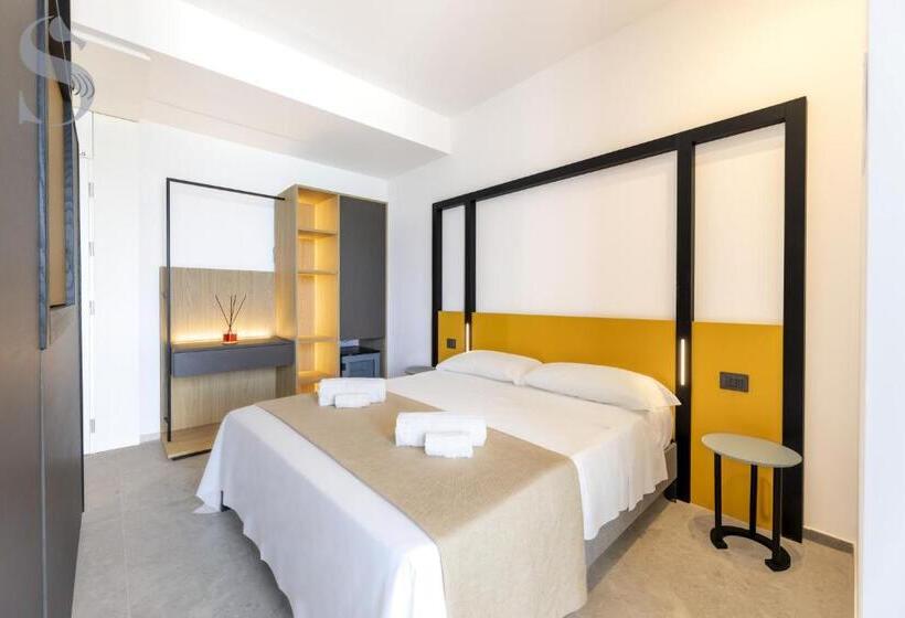 带海景标准四人间, Sud Hotel Pulsano