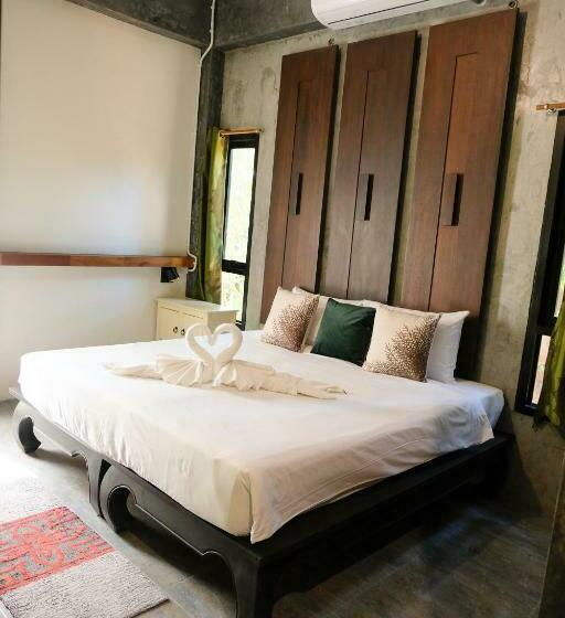 اتاق استاندارد با تخت بزرگ, Aonang Third Place Hometel