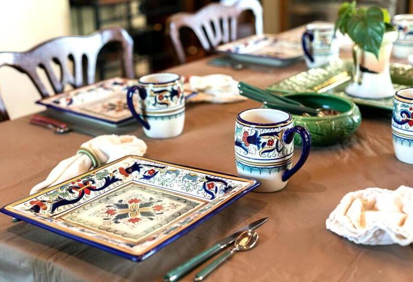 Люкс 2 Спальни, South Broadway Manor B&b   Near Fallingwater, Ohiopyle State Park, Hiking & Biking Trails Gap