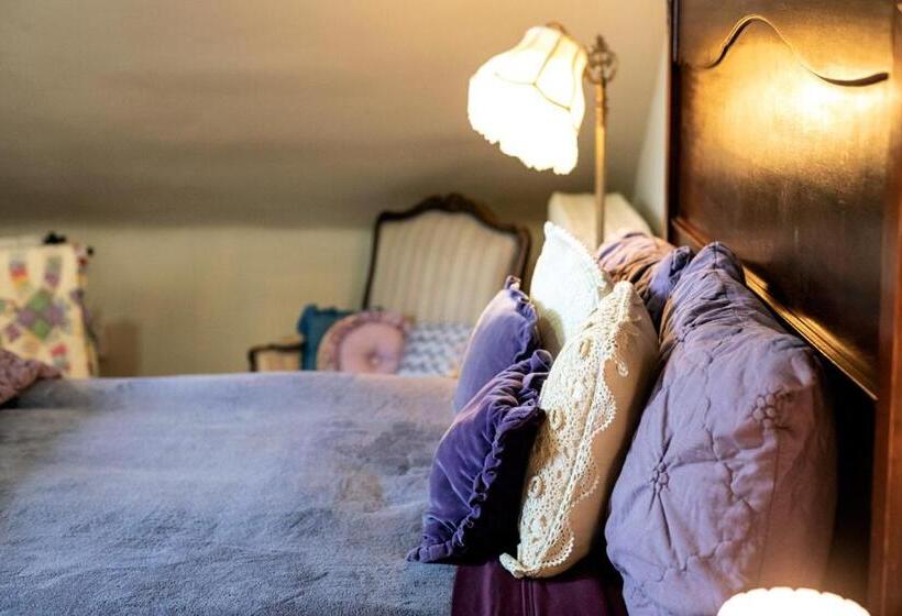 Апартаменты 3 Спальни, South Broadway Manor B&b   Near Fallingwater, Ohiopyle State Park, Hiking & Biking Trails Gap