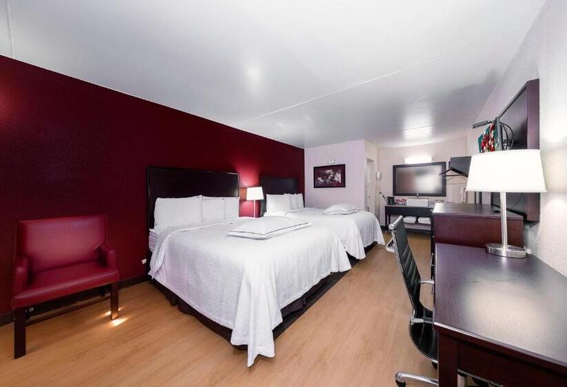 プレミアムルーム, Red Roof Inn Plus+ Huntsville – Madison