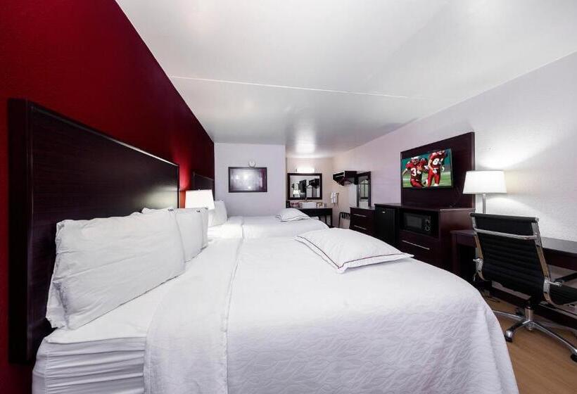 Номер Премиум, Red Roof Inn Plus+ Huntsville – Madison