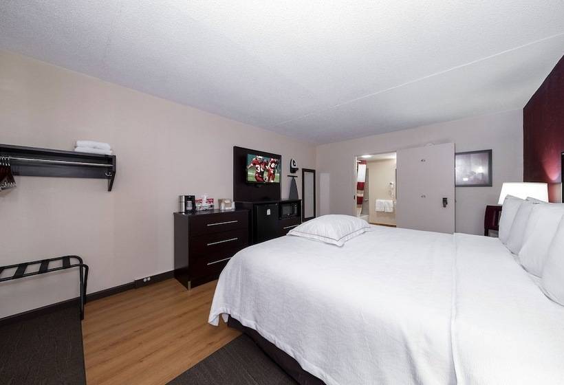 Номер Deluxe, Red Roof Inn Plus+ Huntsville – Madison