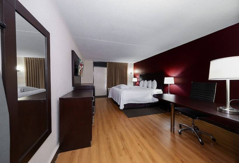 Номер Премиум, Red Roof Inn Plus+ Huntsville – Madison