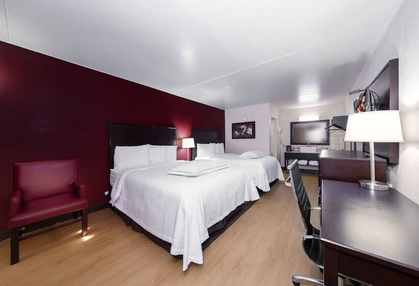 プレミアムルーム, Red Roof Inn Plus+ Huntsville – Madison