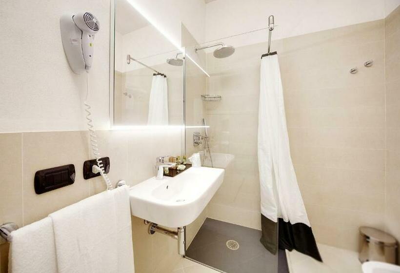 Семейный Номер, Addauro Resort