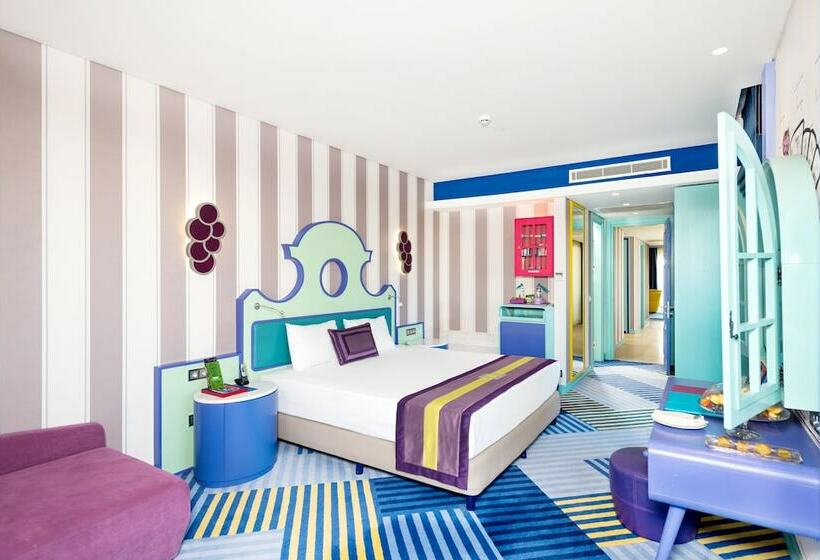 Люкс с Террасой, The Land of Legends Kingdom Hotel  All in Concept