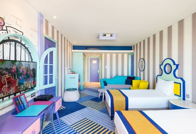 Полулюкс, The Land of Legends Kingdom Hotel  All in Concept